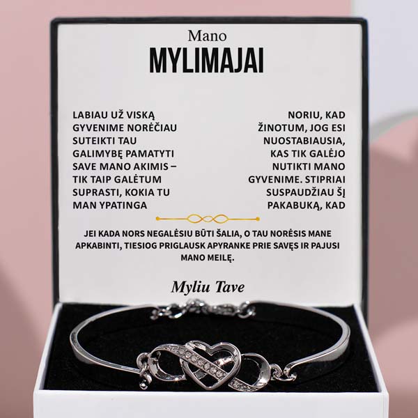 LT33_CHLOE_HEARTBRACELET.jpg